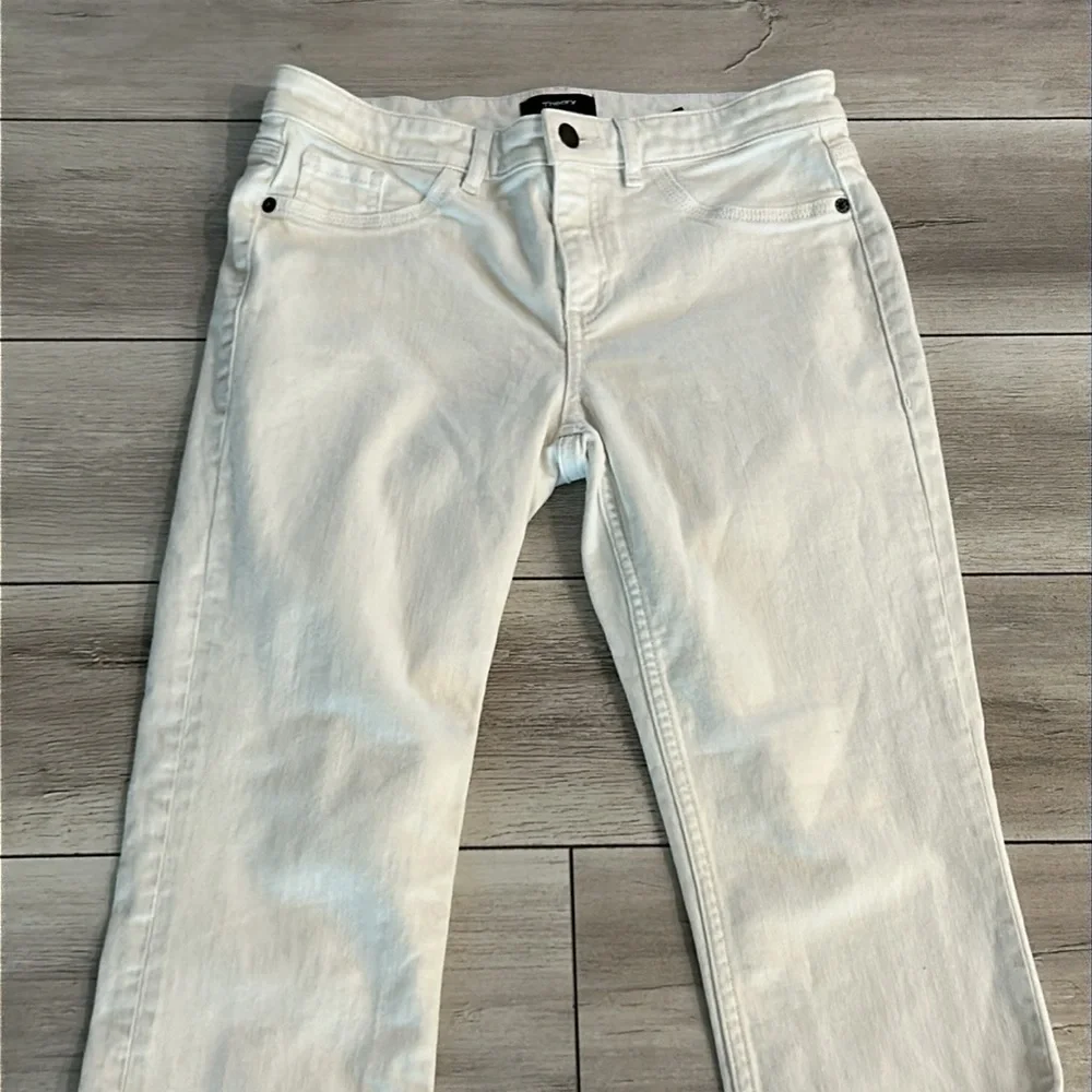 Theory white split